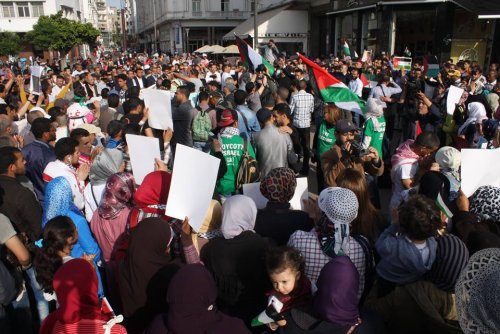 maroc_sit_in_peres.jpg