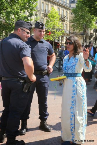 me_me_la_police_se_duite.jpg