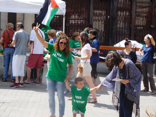 nad_et_be_be_free_palestine_bourges.jpg