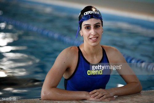nageuse_palestinienne_dans_l_eau.jpg