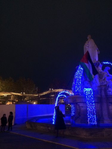 nimes_drapeau_illuminations.jpg