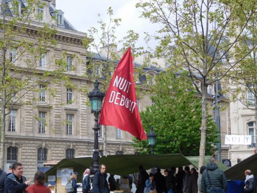 nuit_debout.jpg