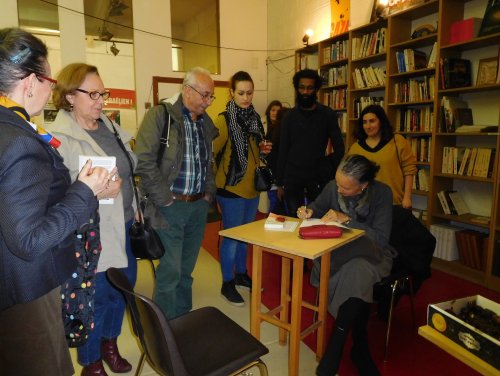 ofra_librairie.jpg