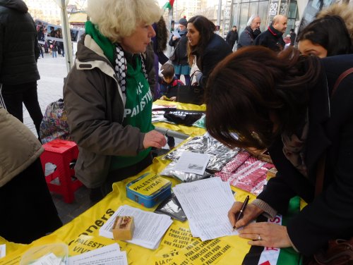 olivia_et_signatures.jpg