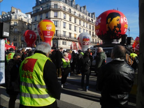 olivia_manif.jpg