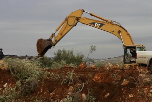 oliviers_de_racine_s_bulldozer_Jabara_-3.jpg