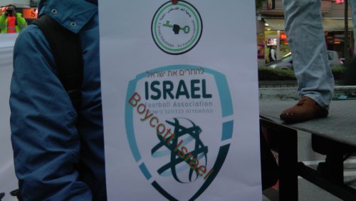 pancarte_boycott_israel_heysel_13_oct.jpg