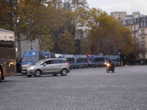 police_trocadero_bis.jpg