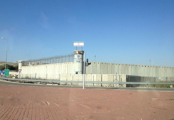 prison_d_ofer.jpg
