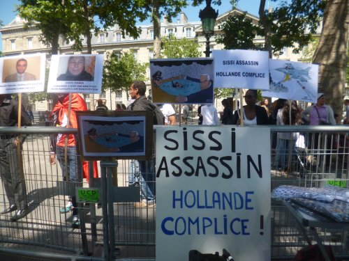 rass_egypte_toutes_nos_pancartes.jpg
