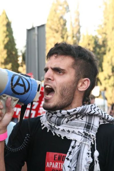 renen_raz_me_gaphone.jpg