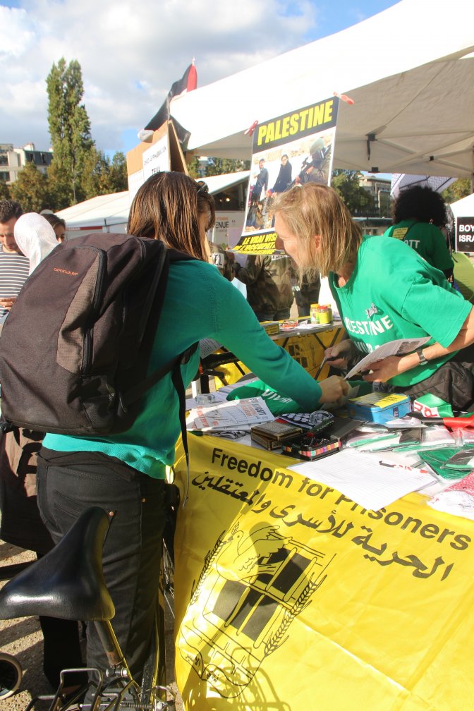 rotonde_table_martine_freedom_for_prisoners.jpg