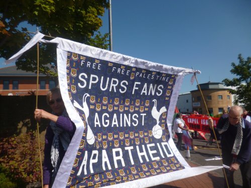 spurs_fans_bannie_re.jpg