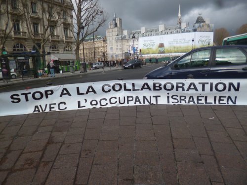 stop_al_collabo_banderole_st_mich.jpg