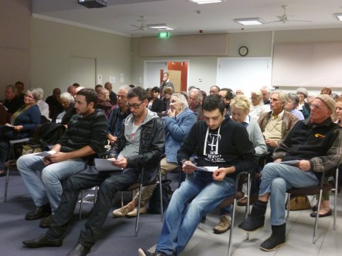 bowral_jeunes_devant.jpg