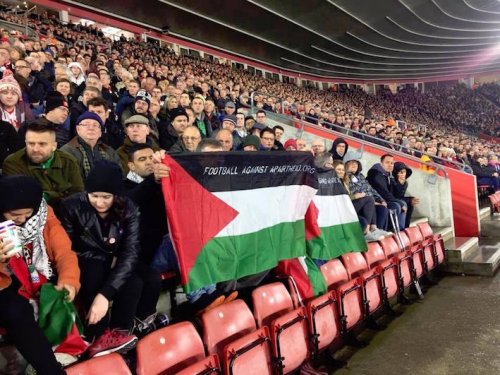 drapeaux_southsampton_stade_foot.jpg
