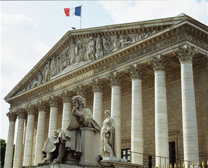 facade-palais-bourbon.jpg