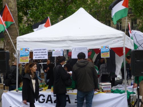 gaza_stand.jpg