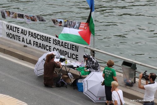 halte_au_fascisme_israe_lien_gaza_plage.jpg