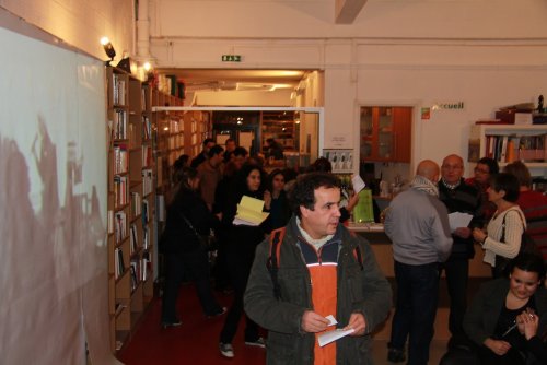 librairie_salle_lecture_avec_deuxieme_ecran.jpg
