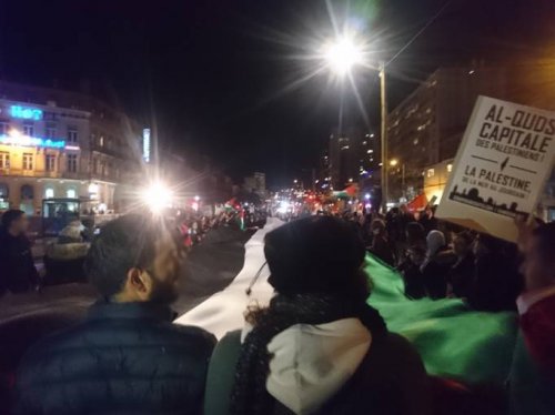 manif_touse_12_dec.jpg