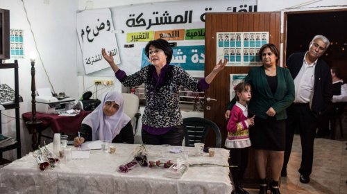 zoabi_en_tourne_e.jpg